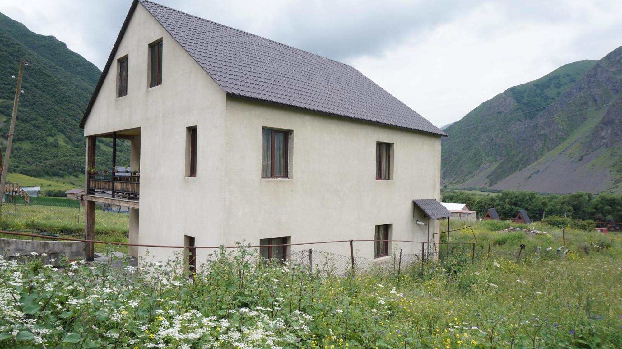 فندق Arte In Kazbegi المظهر الخارجي الصورة