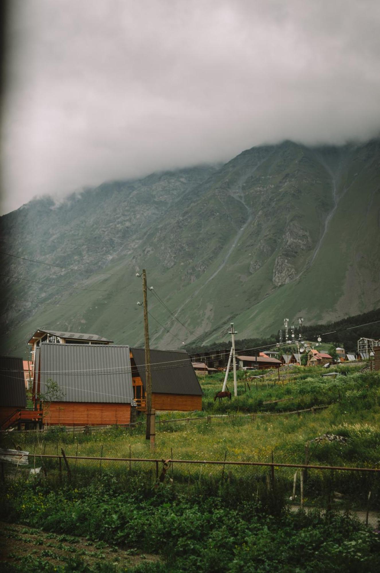 فندق Arte In Kazbegi المظهر الخارجي الصورة