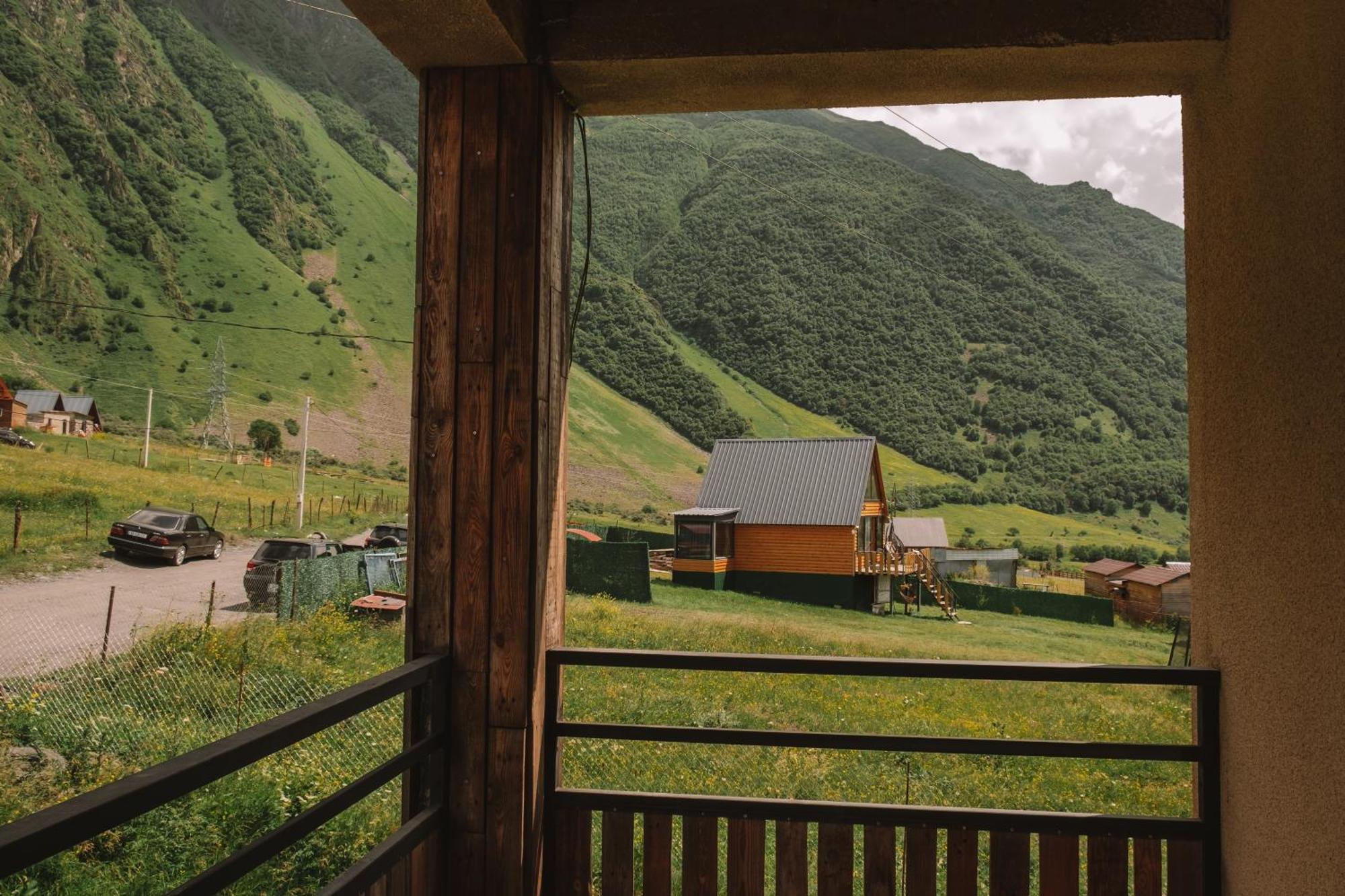 فندق Arte In Kazbegi المظهر الخارجي الصورة